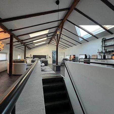 דירות Bückeburg Gleis 13 - The Loft Im Ehemaligen Lokschuppen מראה חיצוני תמונה